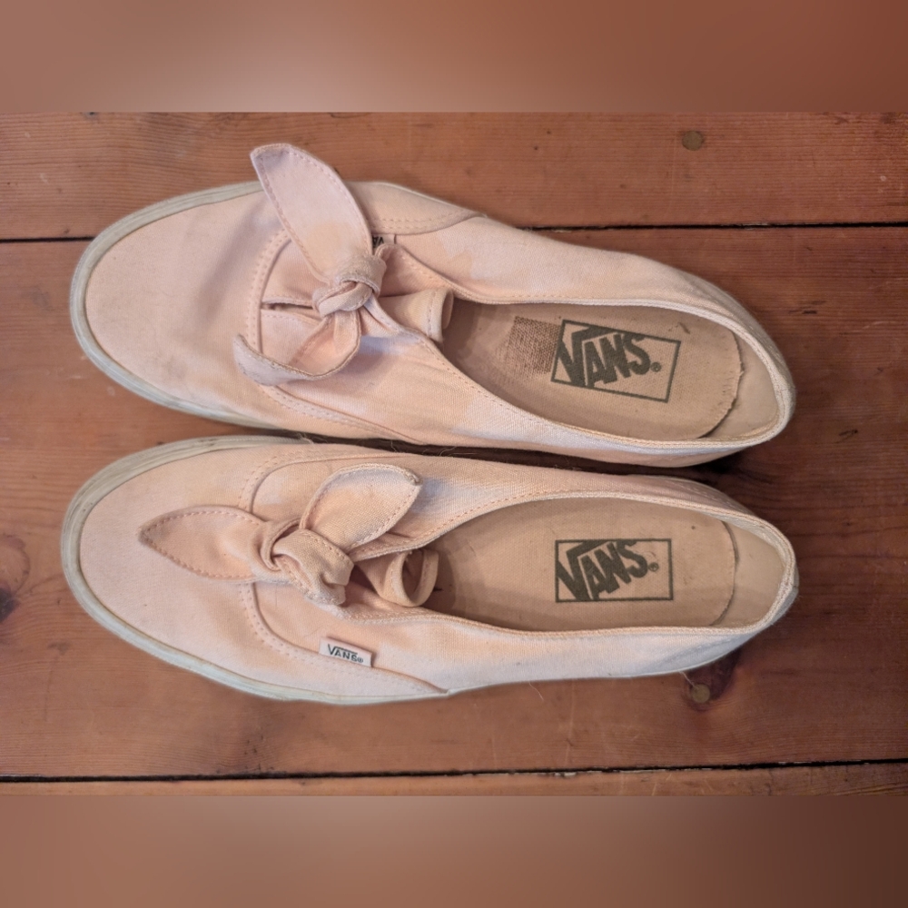Women's pink vans